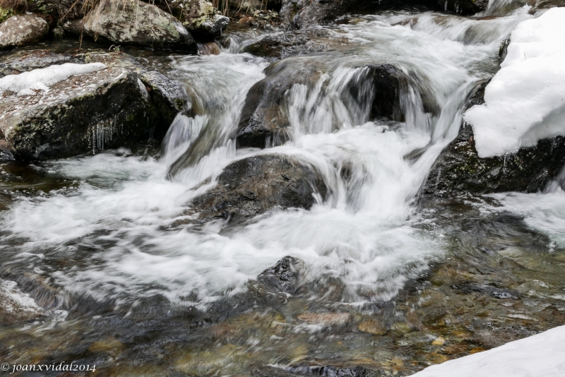 arrullos de agua y nieve