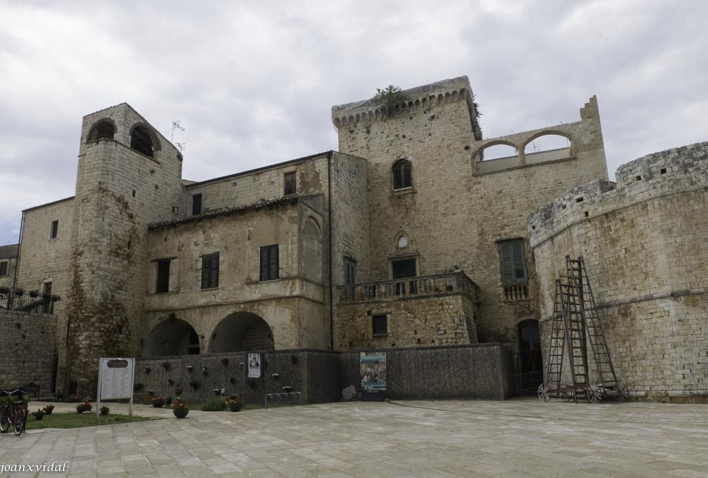 CASTELLO ARAGONESE