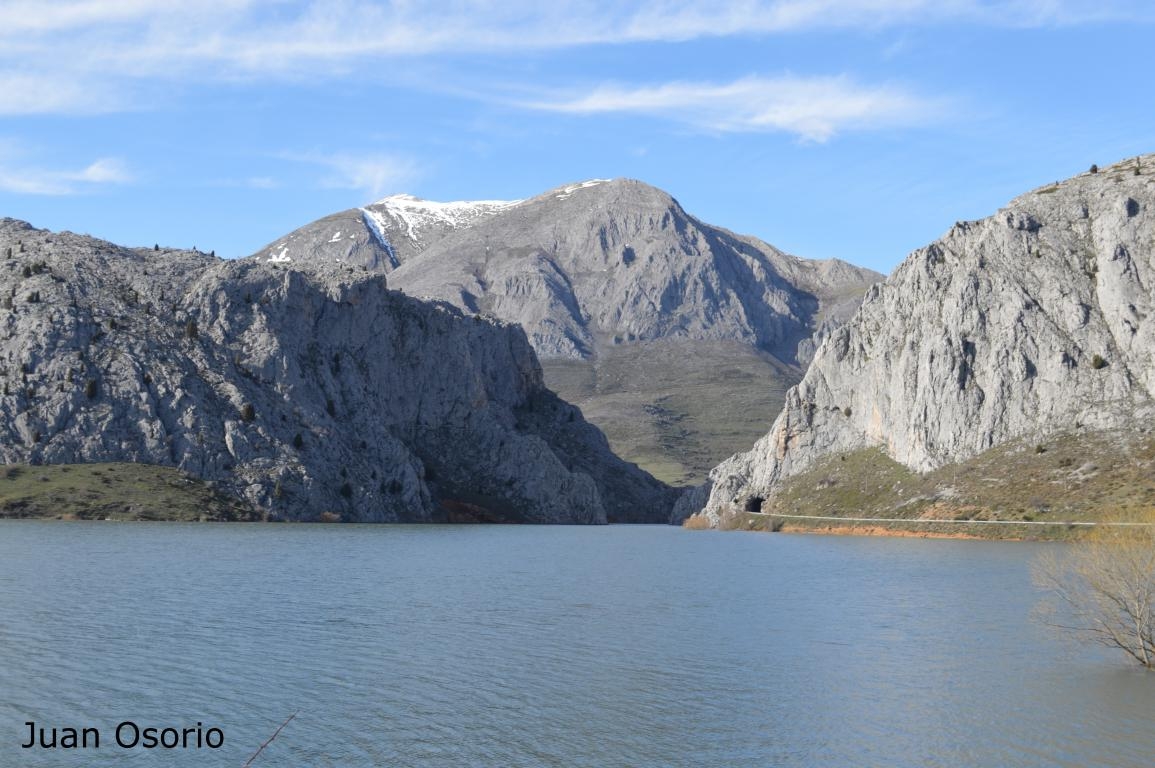 Embalse de Los Barrios de Luna