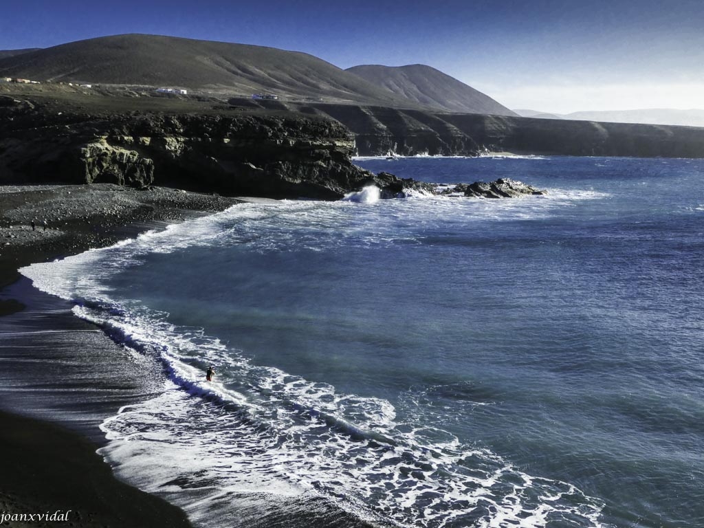 PLAYA DE LOS MUERTOS