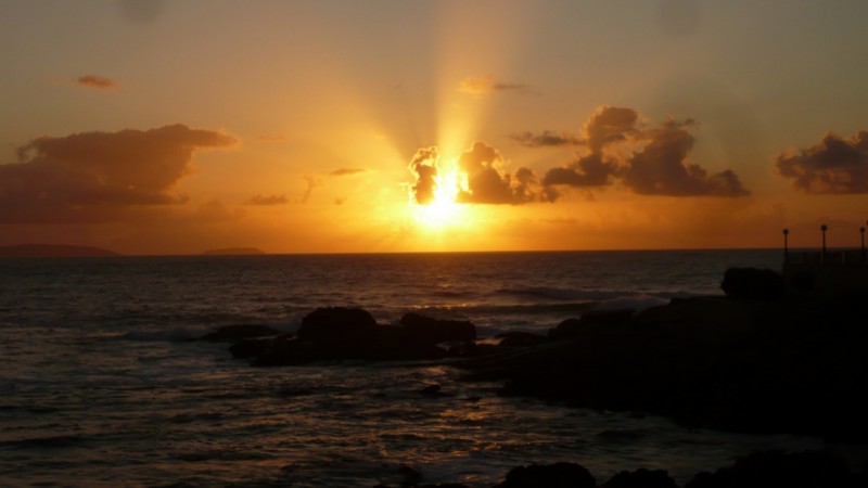 Puesta de sol  vista desde un bar Caion Galizia