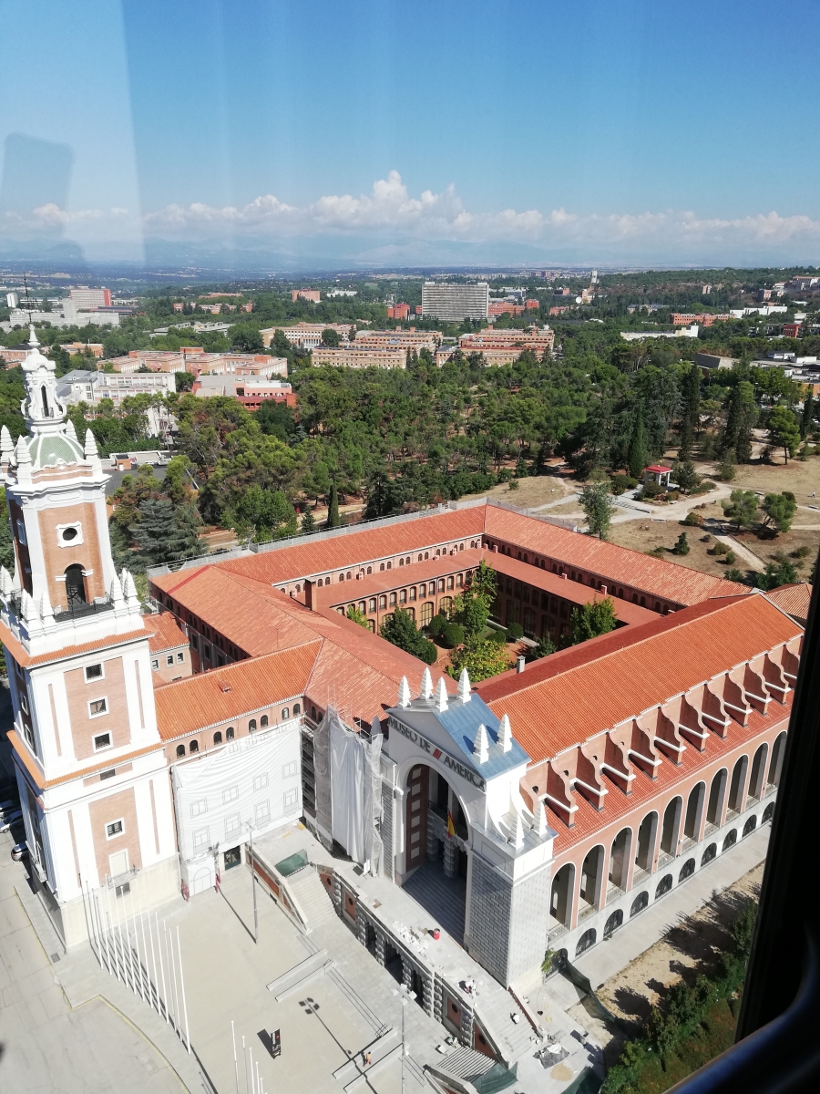 Faro de Moncloa