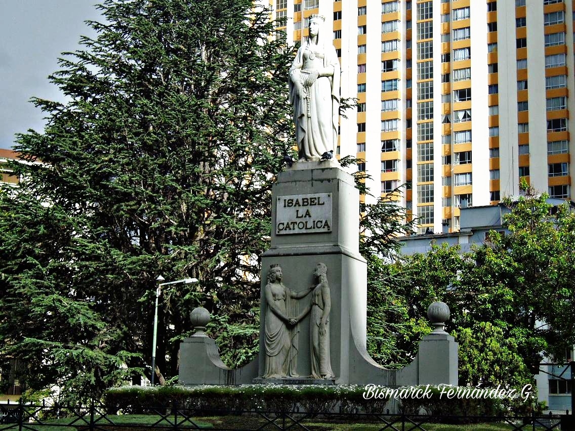 Plaza Isabel La Catlica