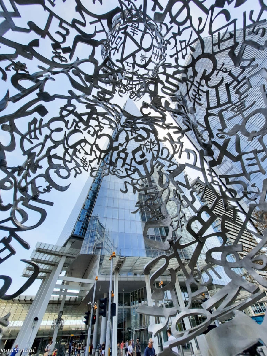 ESCULTURES DE JAUME PLENSA