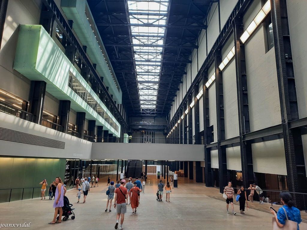 TATE MODERN