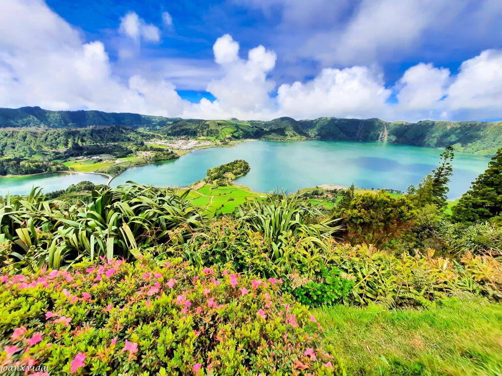 LAGOA AZUL