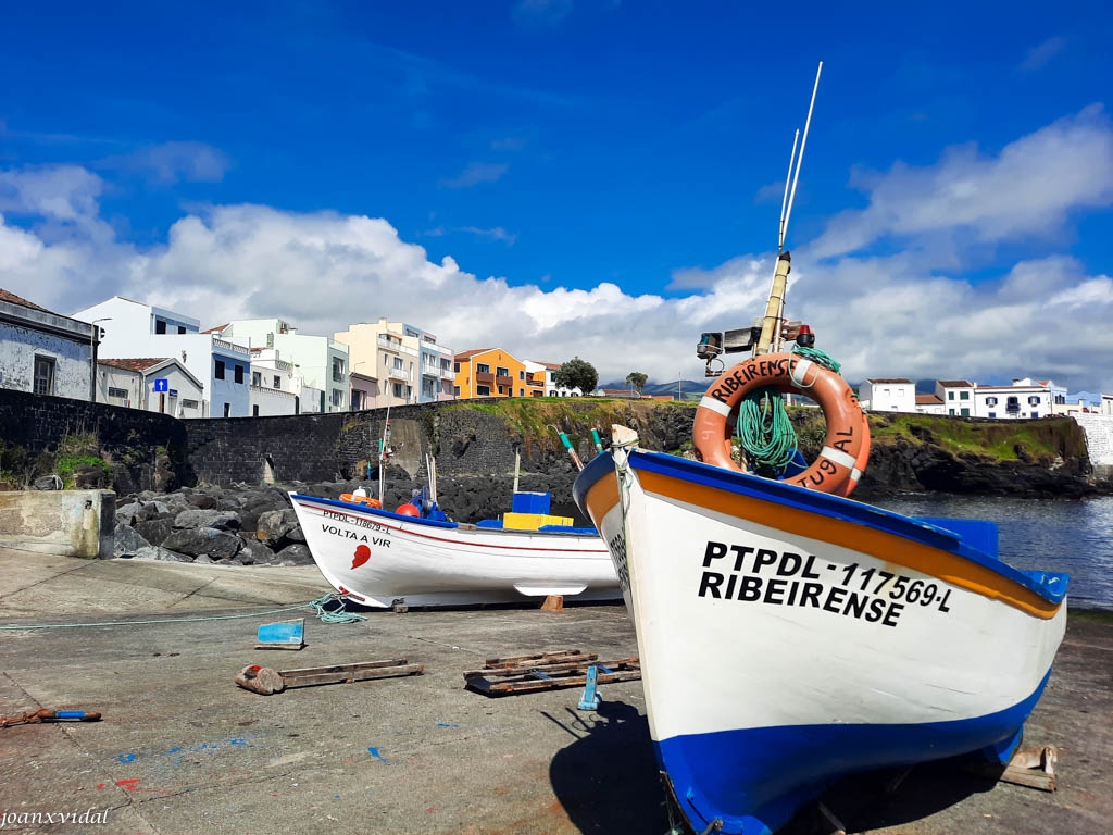 BARQUES DE PESCA