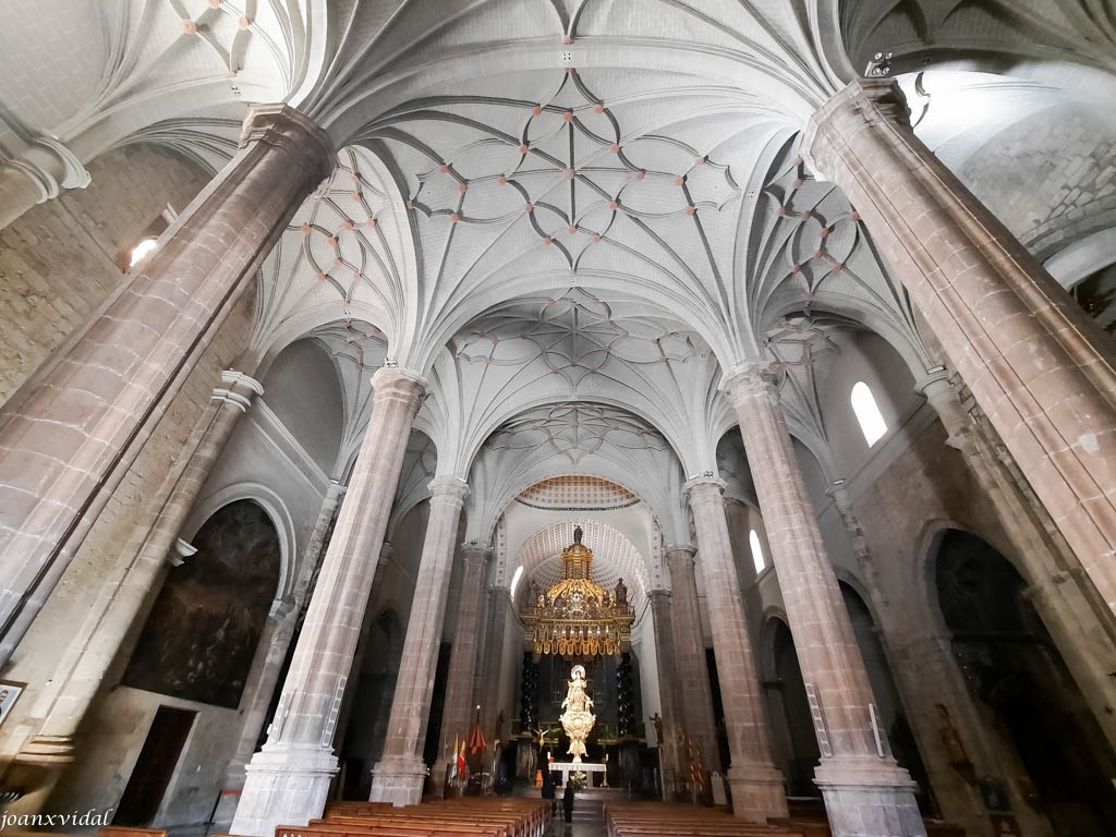 BASLICA DE STA MARIA DE LOS SAGRARIOS CORPORALES