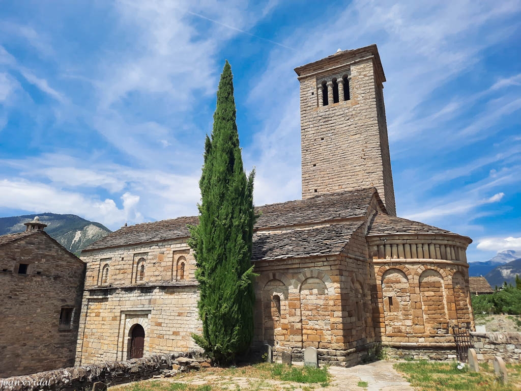 IGLESIA MOZARABE DE SAN PEDRO DE LRREDE