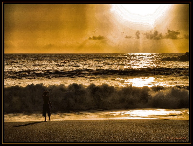 La Soledad Y La Luz..