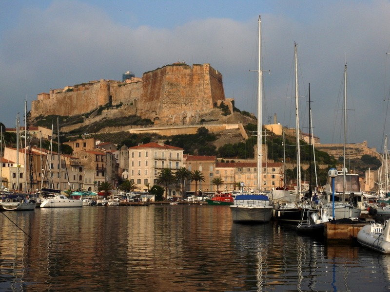 puerto de Bonifacio