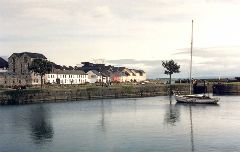 crepusculo en Galway Bay