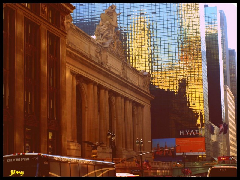 Grand Central. (exterior)