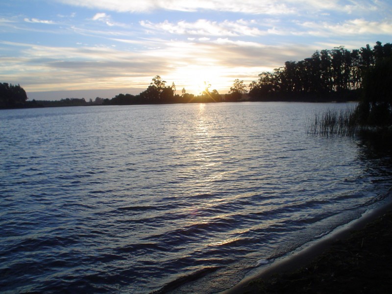 Atardecer en Laguna Grande de San Pedro