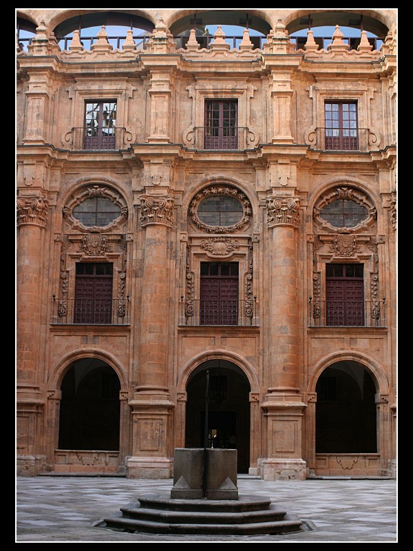 Universidad Pontificia