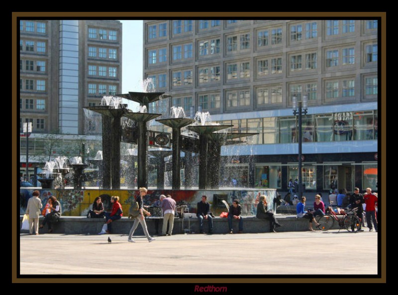 Fuente en la Alexander Platz