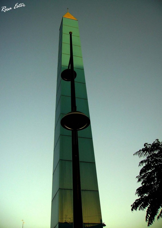 El Obelisco Farol