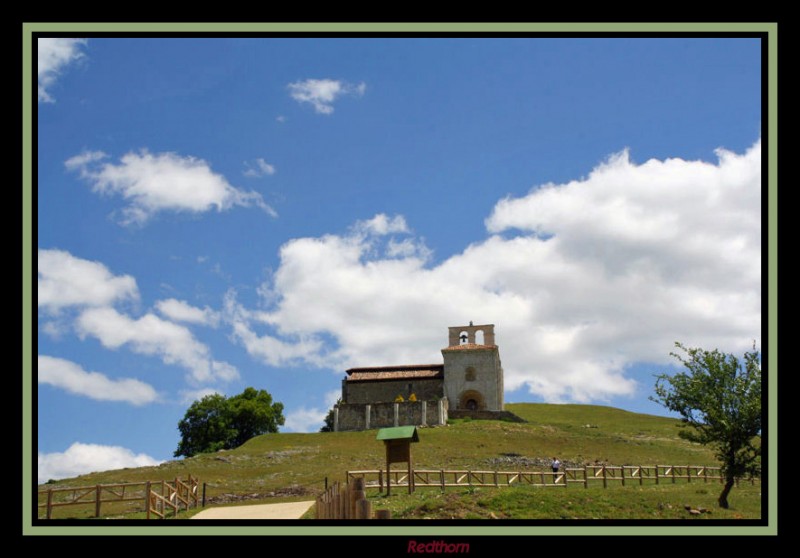 La ermita de San Pantalen desde la lontananza