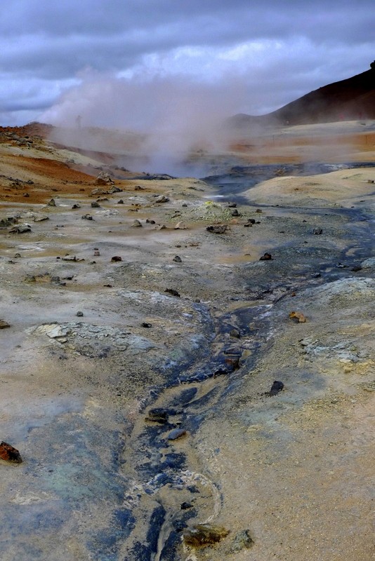 riachuelo de fumarolas