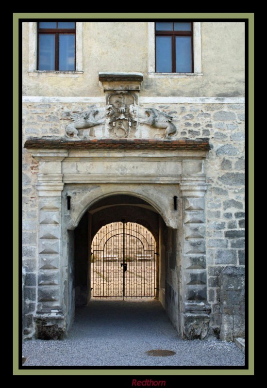 Entrada al castillo de Otocec