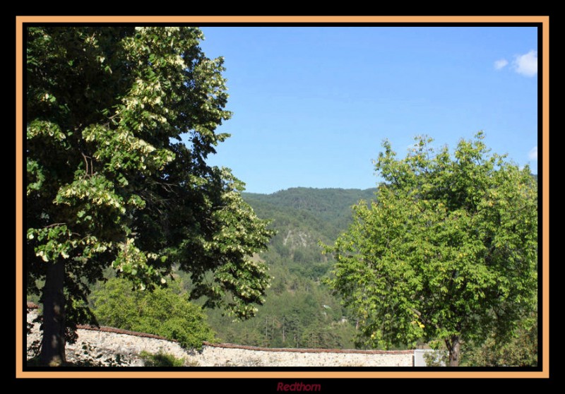 El paisaje desde el monasterio de Studenica