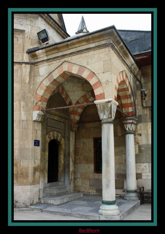 Entrada al mausoleo de Mevlana