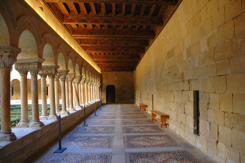 Claustro