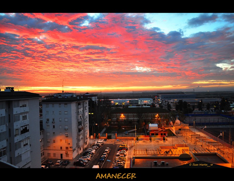 AMANECER EN HUELVA