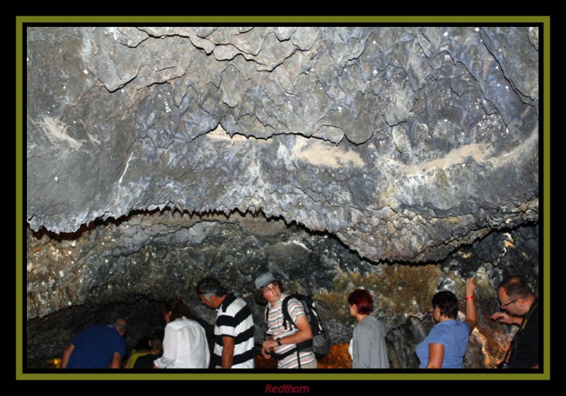 Deambulando por la Cueva de los Verdes