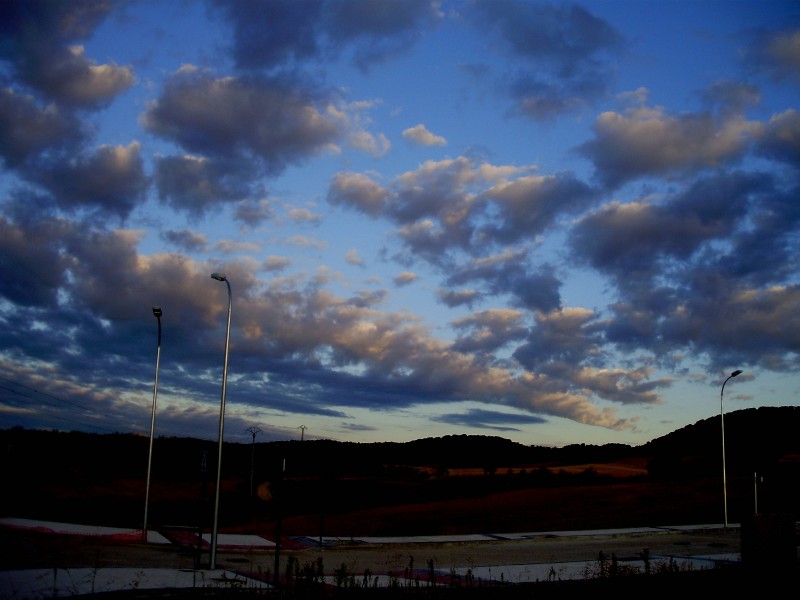 Nubes y farolas 02