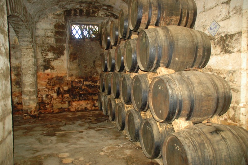 Bodegas.2