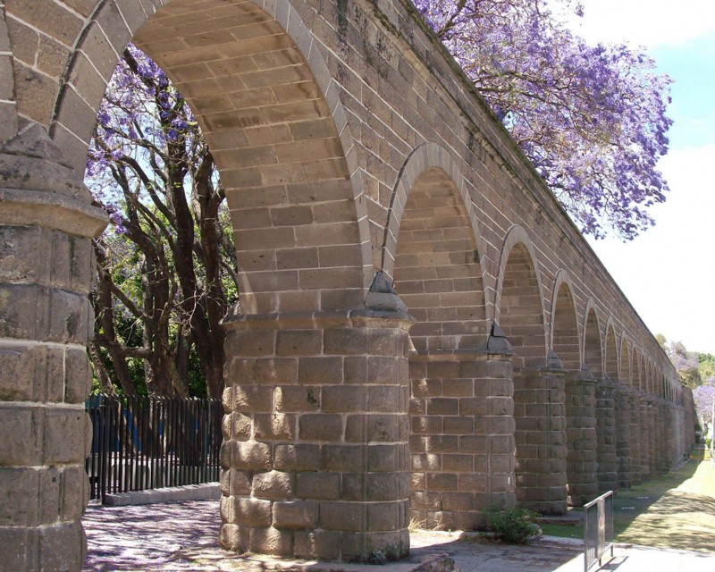 ACUEDUCTO DE GUADALAJARA