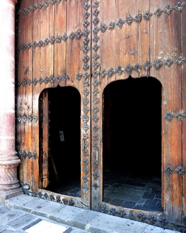 HUEJOTZINGO, PUERTA DE LA IGLESIA