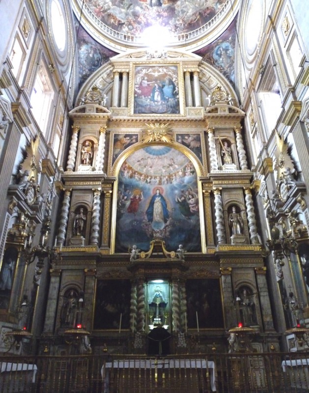 ALTAR DE LOS REYES