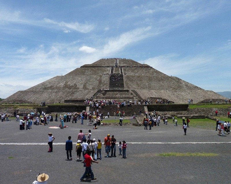 PIRAMIDE DEL SOL