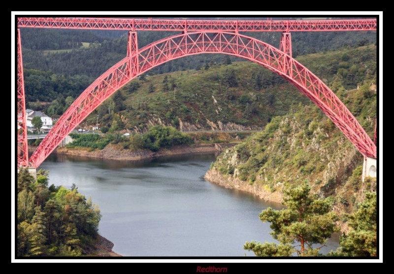 El arco de hierro del Garabit