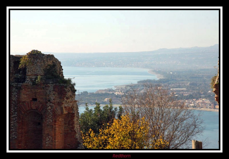 El mar desde el teatro de Taormina