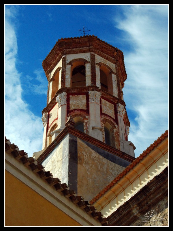 Detalle torre Iglesia de la Magdalena