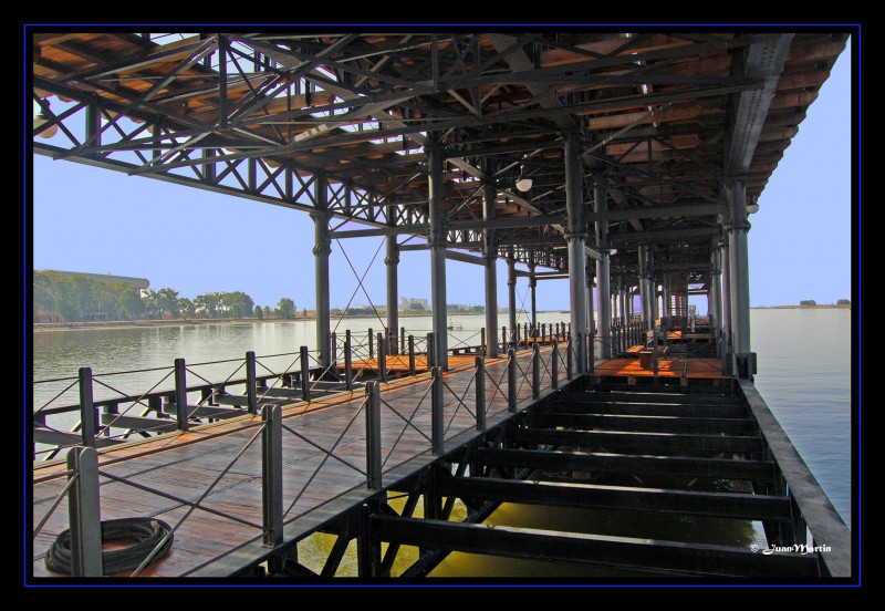 VISTA INTERIOR DEL MUELLE