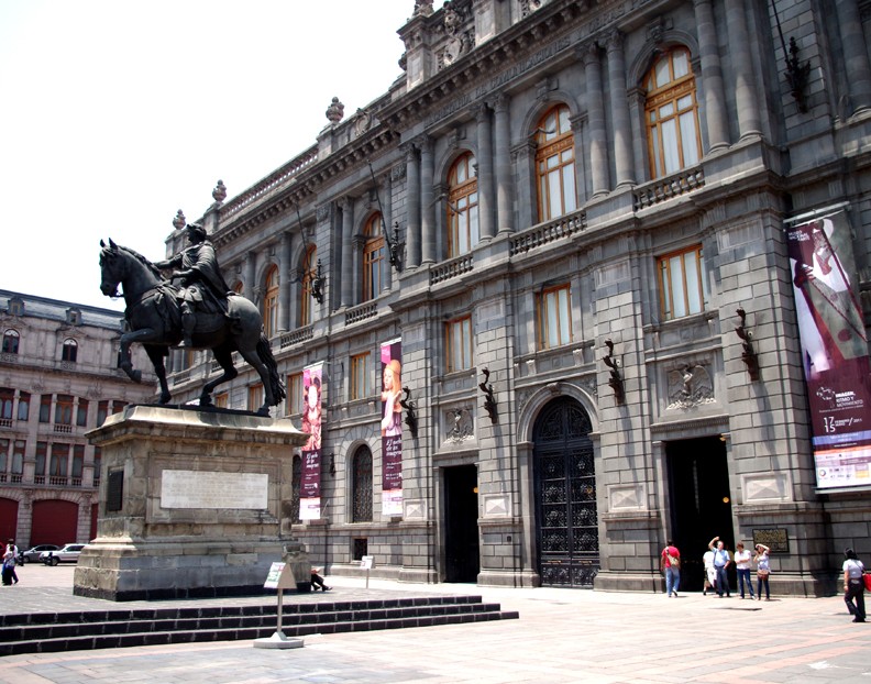 MUSEO NACIONAL DE ARTE