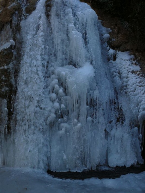 cascada helada