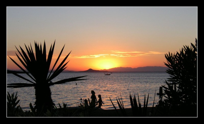 siluetas al atardecer