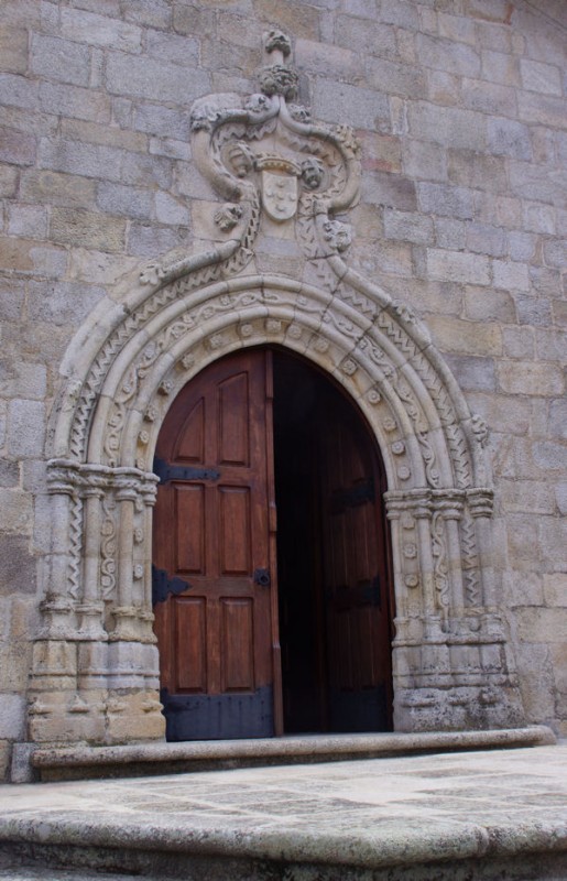 Prtico estilo manuelino,iglesia de la Misericordia