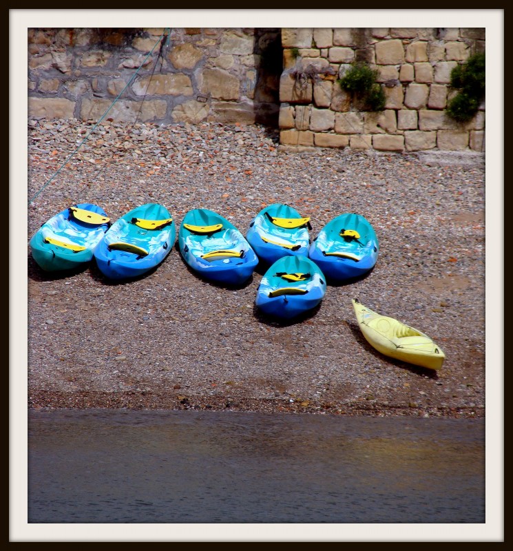 piraguas en el puerto viejo