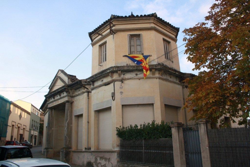 LA CASA DEN CEBRI CALVET I JAN.  EL CANUTOA CASTELLTEROL