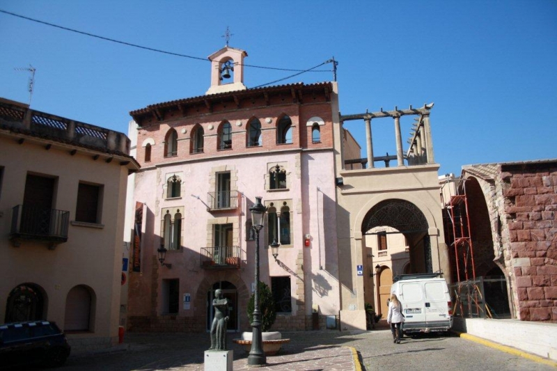 ANTIC HOSPITAL DE SANTA SUSANNA DE CALDES DE MONTBUI. THERMALIA