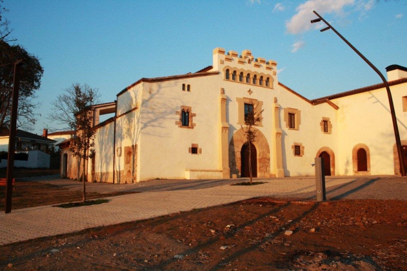 CAN FALGUERA DE PALAU SOLIT I PLEGAMANS. CATALUNYA