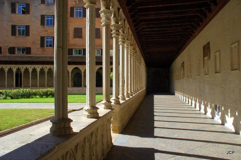 Claustro 3