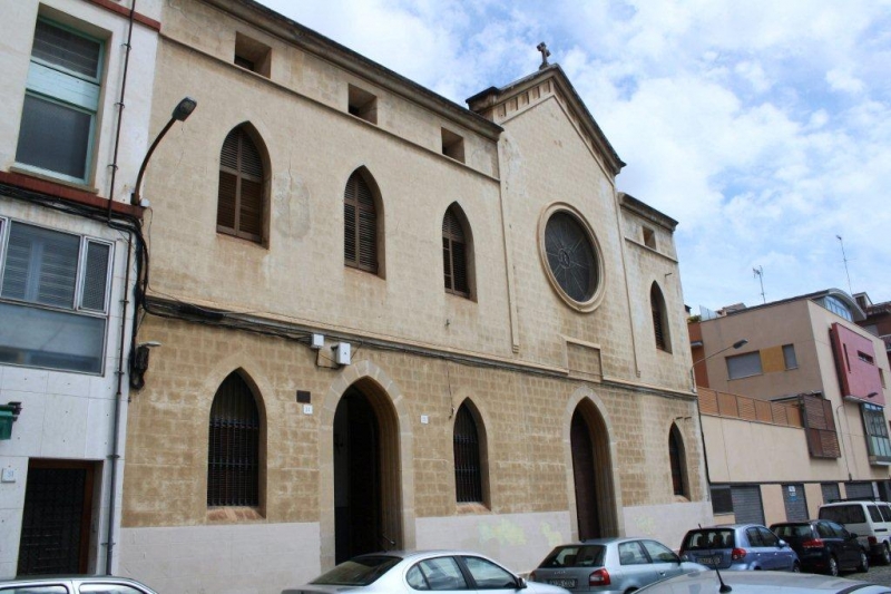 ESGLSIA DE LA MARE DE DU DE LA SALUT I CONVENT DE LES SERVENTES DE MARIA, MINISTRES DELS MALALTS A MATAR.