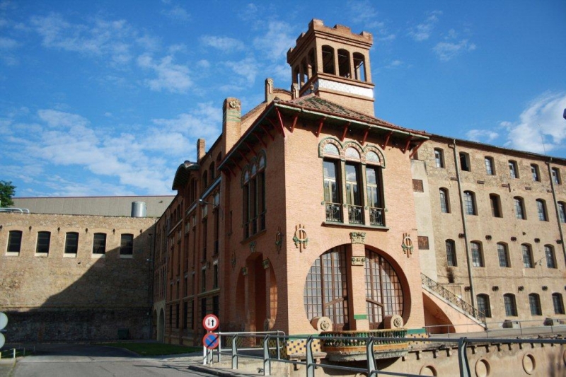 LA DESCONEGUDA CASA DE JOAN VIAL ?????? A LA COLNIA DE LA BAUMA EN TERME DE CASTELLBELL I EL VILAR A LA COMARCA DEL BAGES